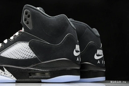 Jordan Reimagined” Metallic Air 5 “Black 0817